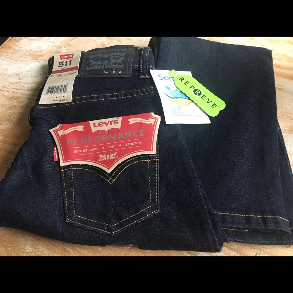 Levi’s 511 Slim performance jeans